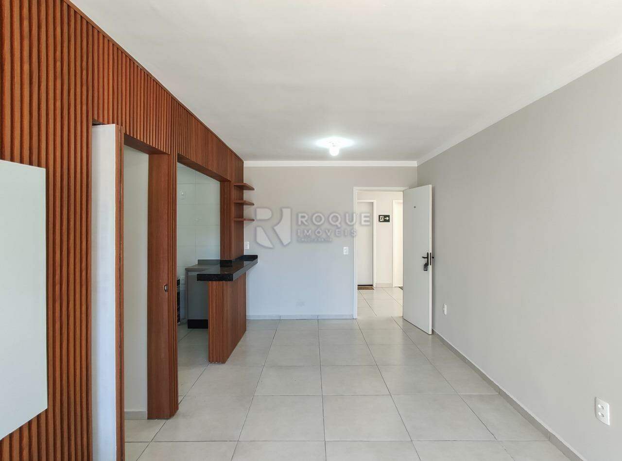 Apartamento para aluguel no bairro Jardim Florença: Sala 