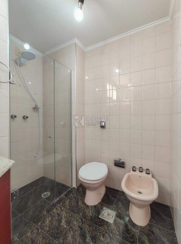 Apartamento para aluguel no bairro Centro: WC social 