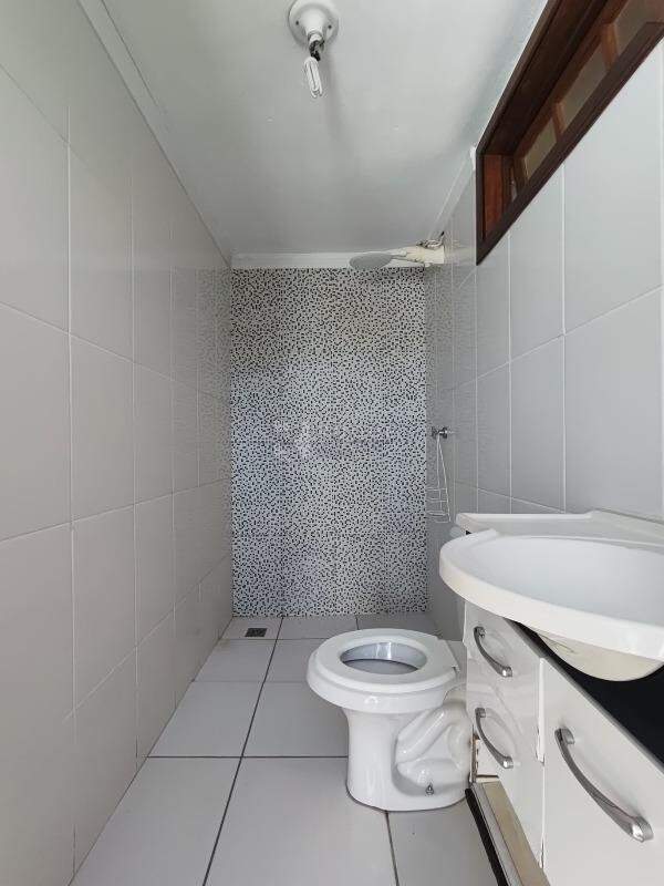 Casa Residencial para aluguel no bairro Vila Queiroz: Wc externo