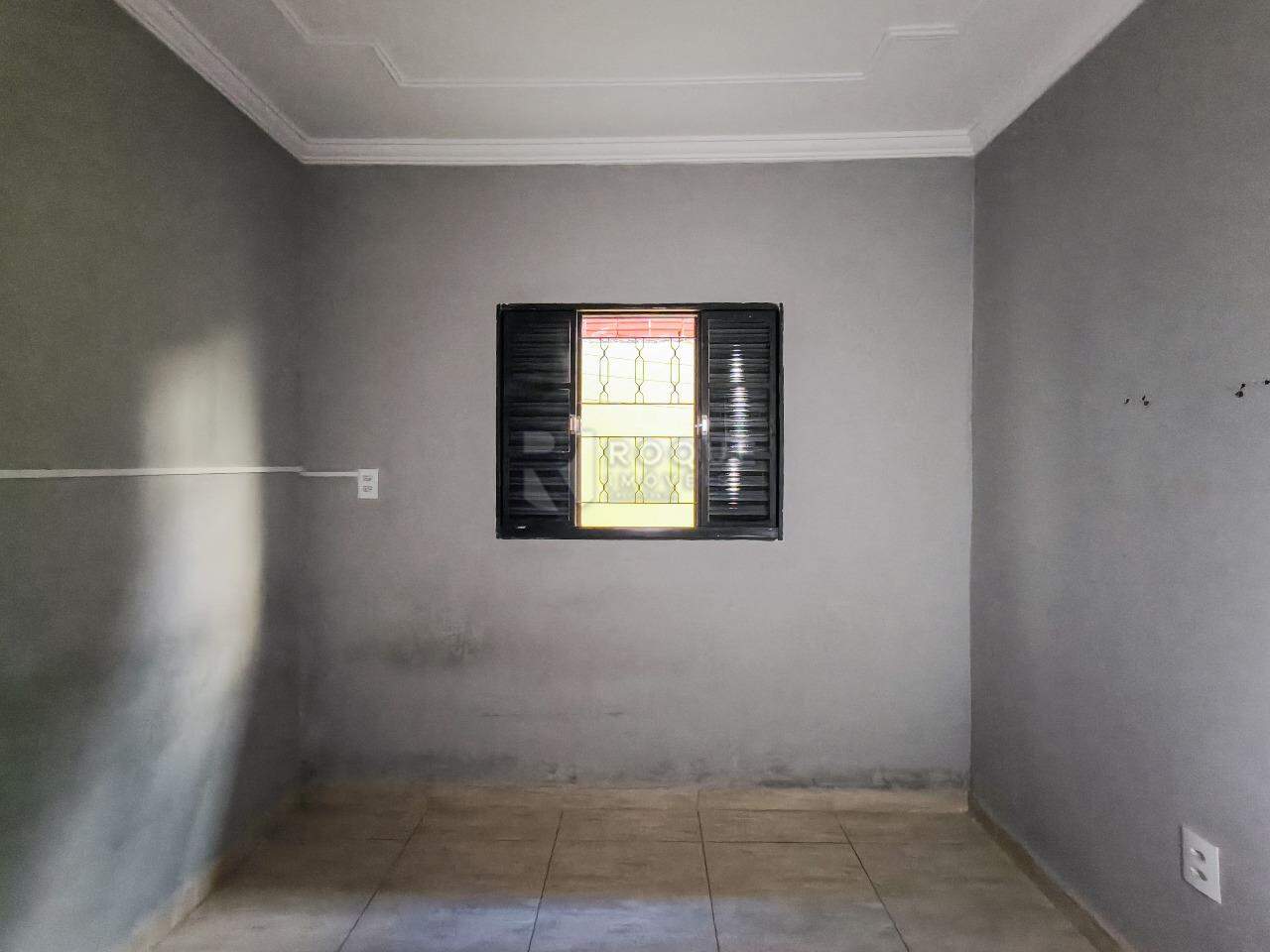 Casa Residencial à venda no bairro Jardim Odecio Degan: DORMITÓRIO 3