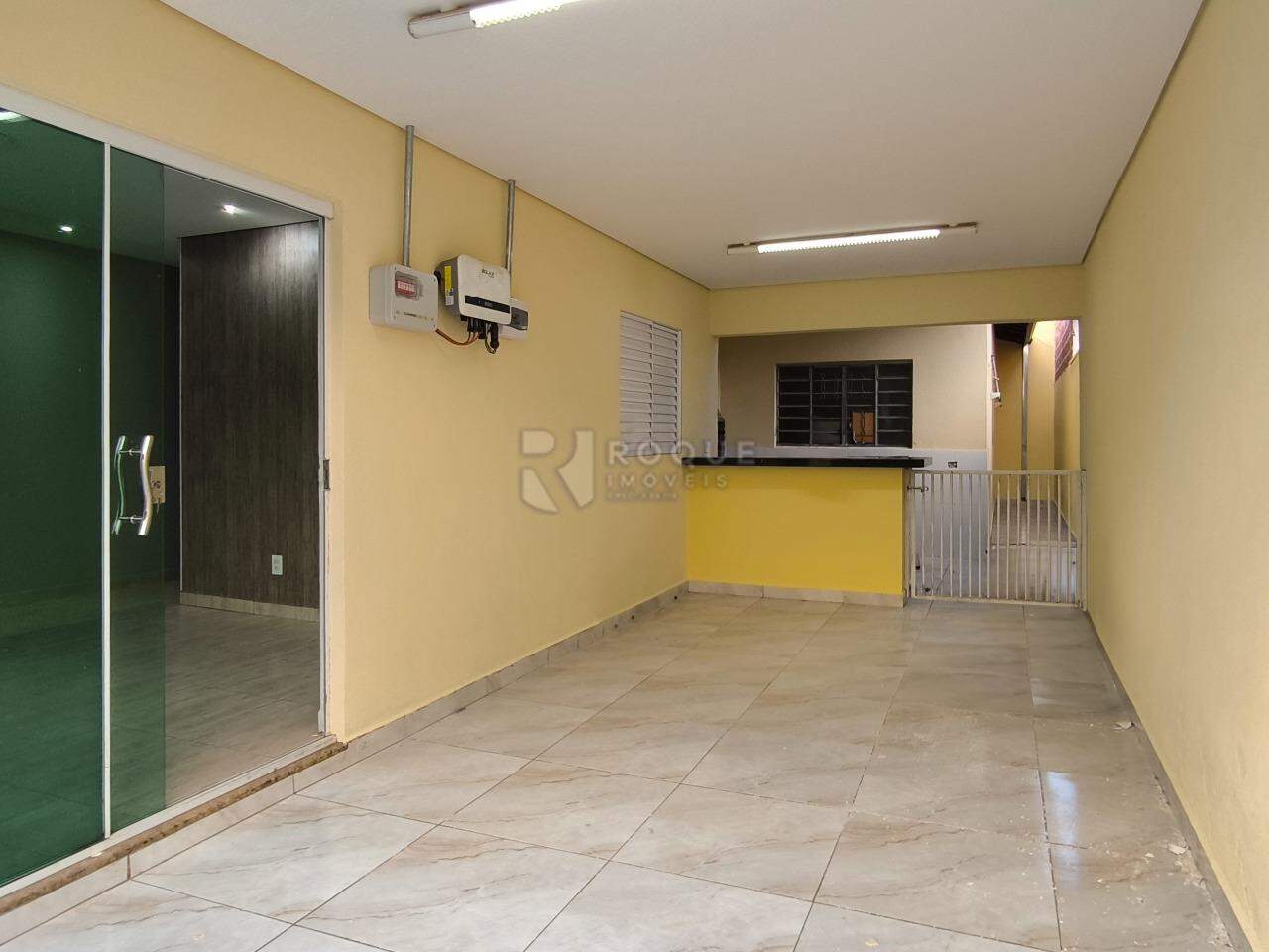 Casa Residencial à venda no bairro Jardim Odecio Degan: GARAGEM