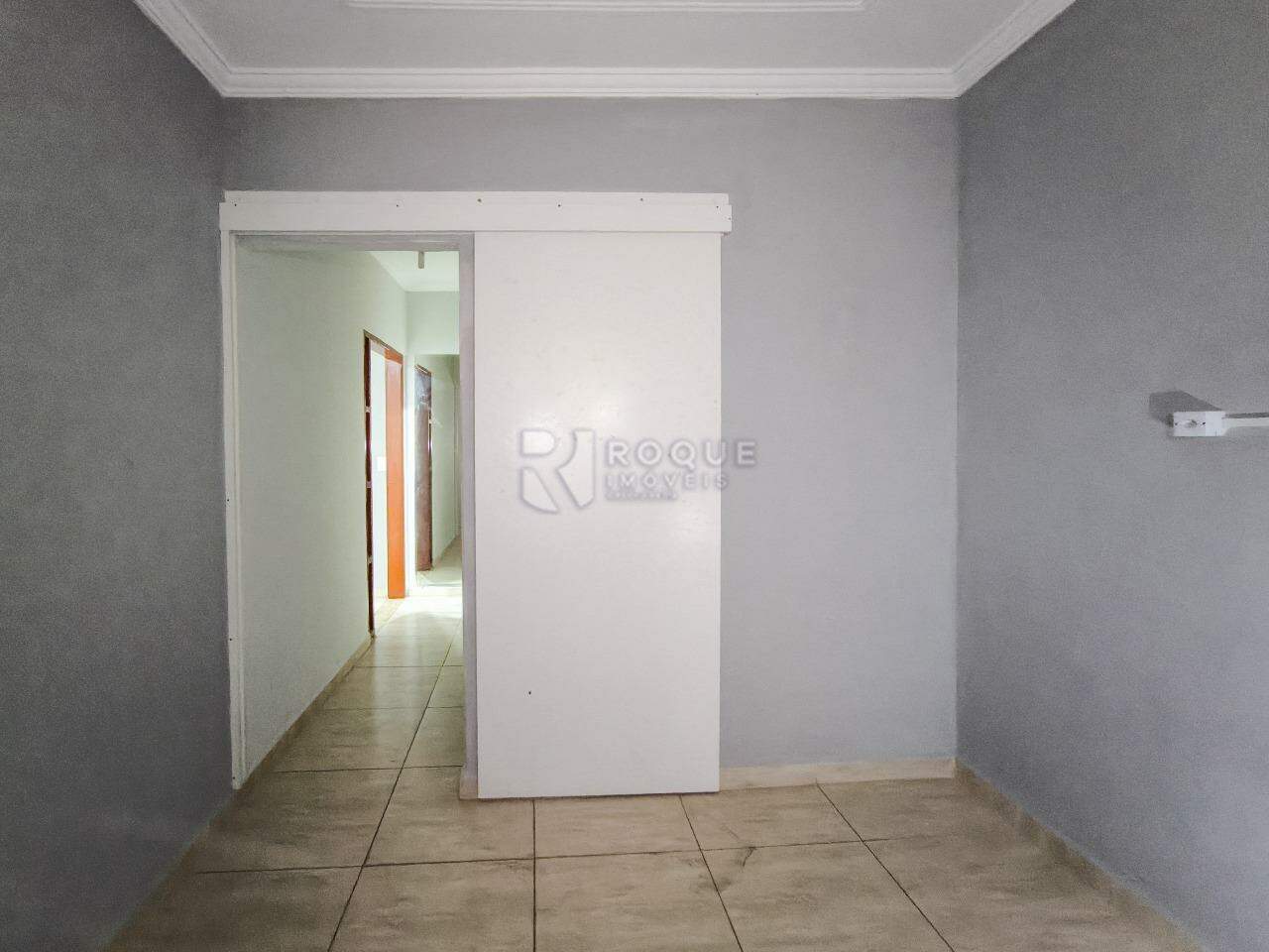 Casa Residencial à venda no bairro Jardim Odecio Degan: DORMITÓRIO 3