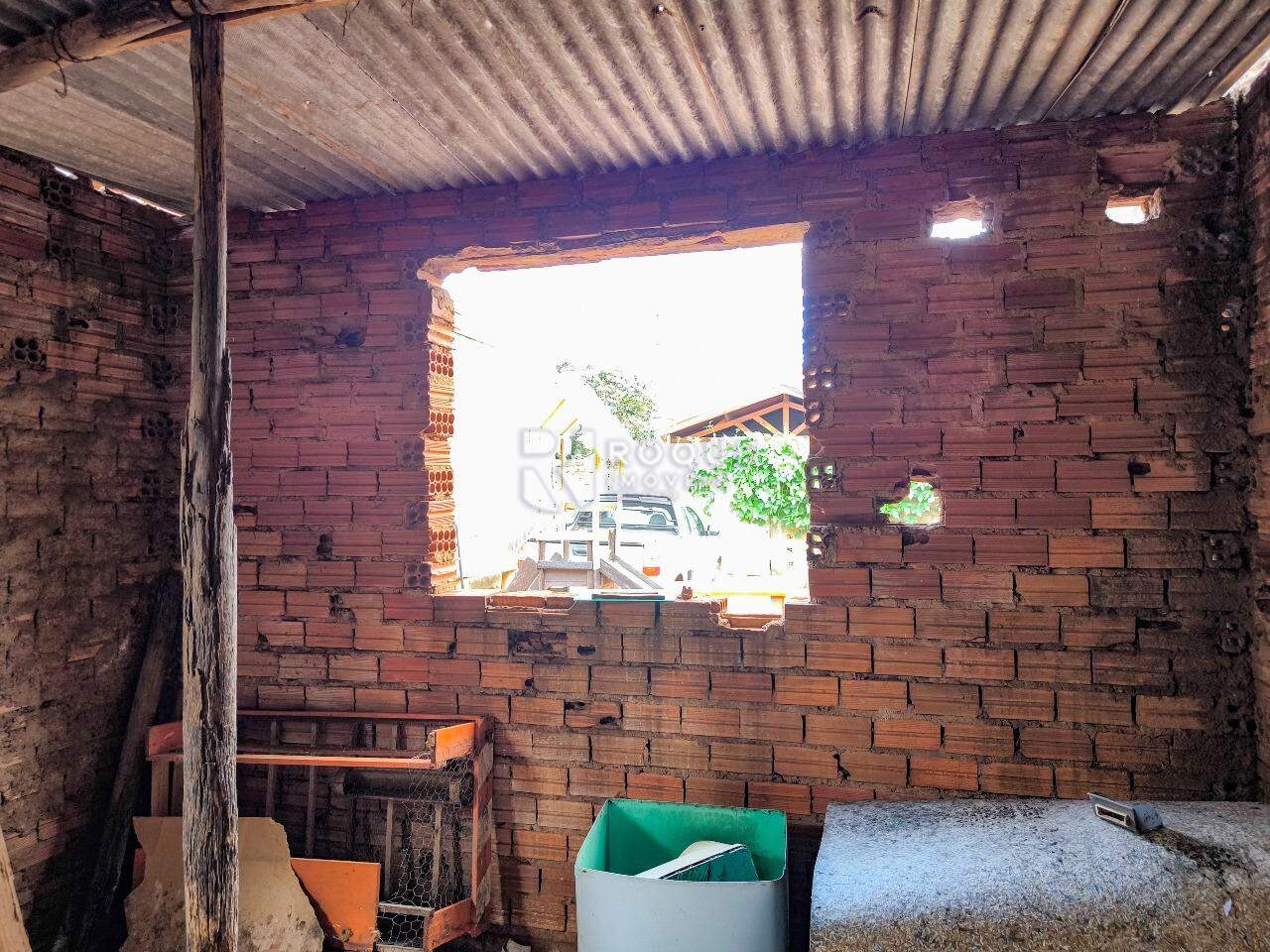 Terreno à venda no bairro Jardim Residencial Regina Bastelli: 