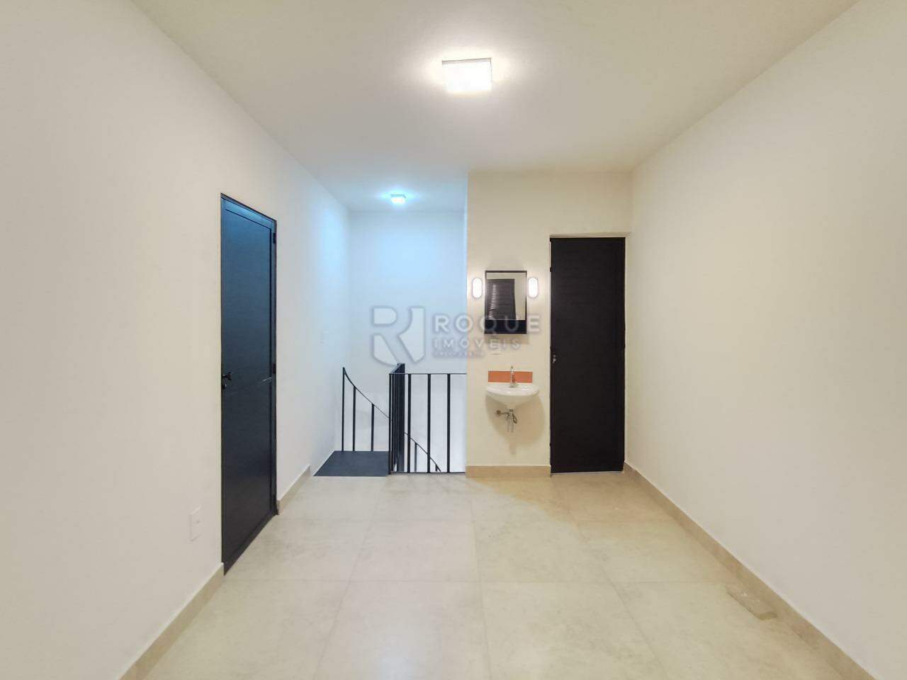 Apartamento para aluguel no bairro Jardim Santa Cecília: Suíte 02