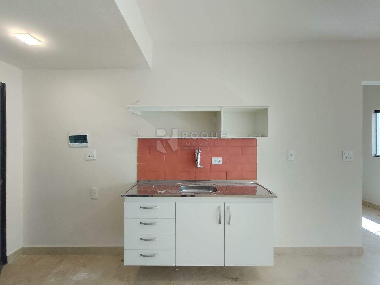 Apartamento para aluguel no bairro Jardim Santa Cecília: Cozinha
