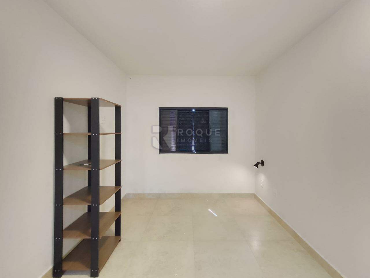 Apartamento para aluguel no bairro Jardim Santa Cecília: Suíte 02