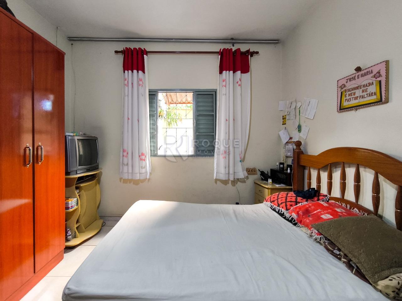 Casa Residencial à venda no bairro Jardim São Paulo: DORMITÓRIO 1