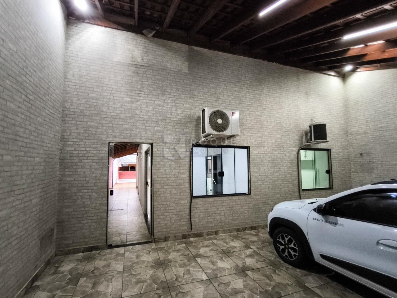 Casa Residencial à venda no bairro Jardim Santa Adélia: FRENTE