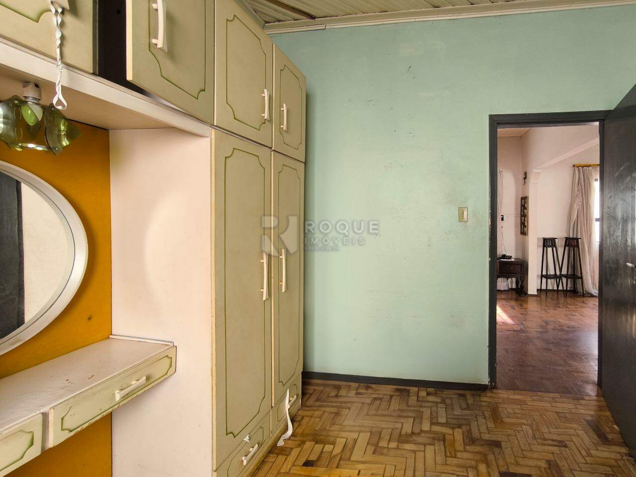 Casa Residencial à venda no bairro Centro: DORMITÓRIO 2