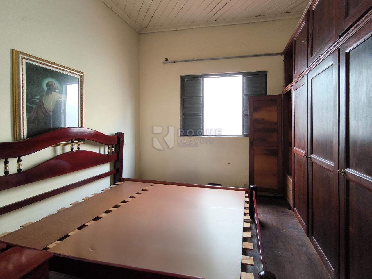 Casa Residencial à venda no bairro Centro: DORMITÓRIO 1