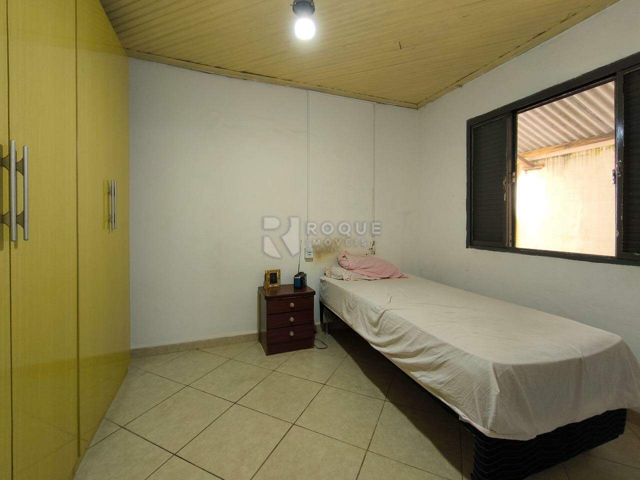 Casa Residencial à venda no bairro Centro: DORMITÓRIO CASA 2