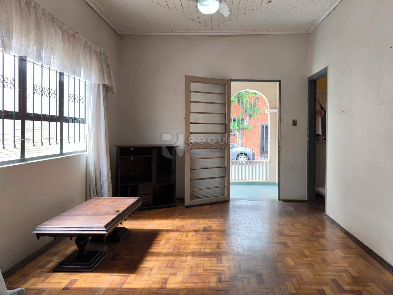 Casa Residencial à venda no bairro Centro: SALA DE ESTAR