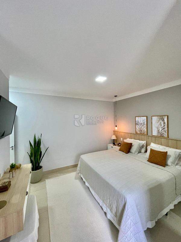 Casa em condomínio à venda no bairro Jardim Residencial Campo Novo: Suite