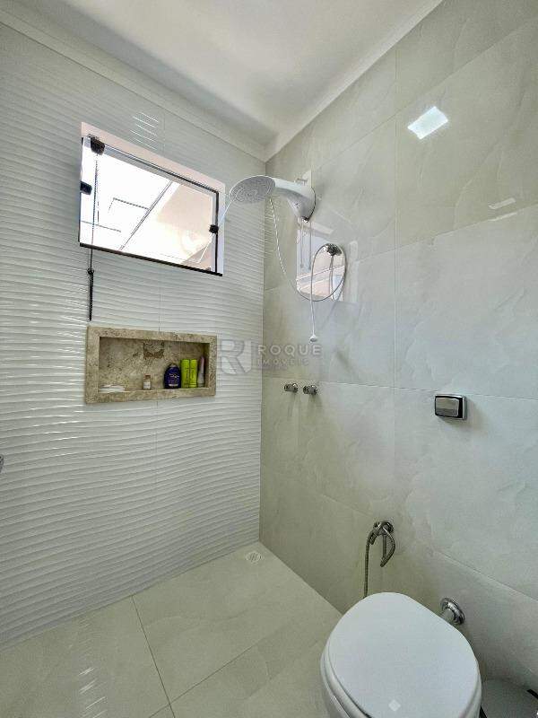 Casa em condomínio à venda no bairro Jardim Residencial Campo Novo: WC Social