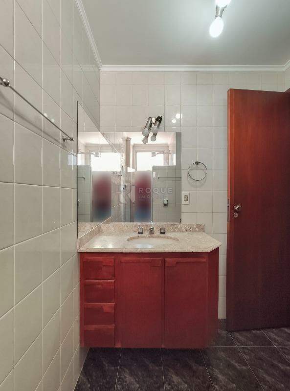 Apartamento à venda no bairro Centro: WC suíte 