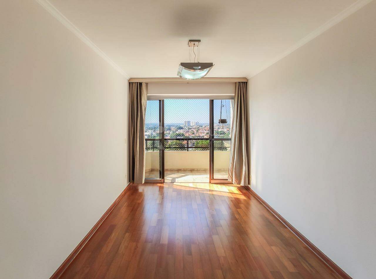 Apartamento à venda no bairro Centro: Sala 