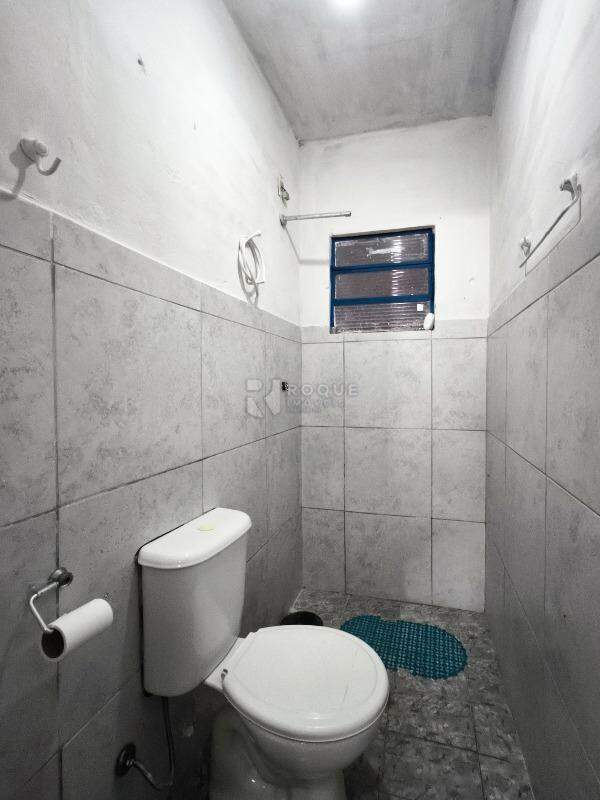 Casa Residencial à venda no bairro Parque Residencial Abílio Pedro: BANHEIRO SOCIAL 2