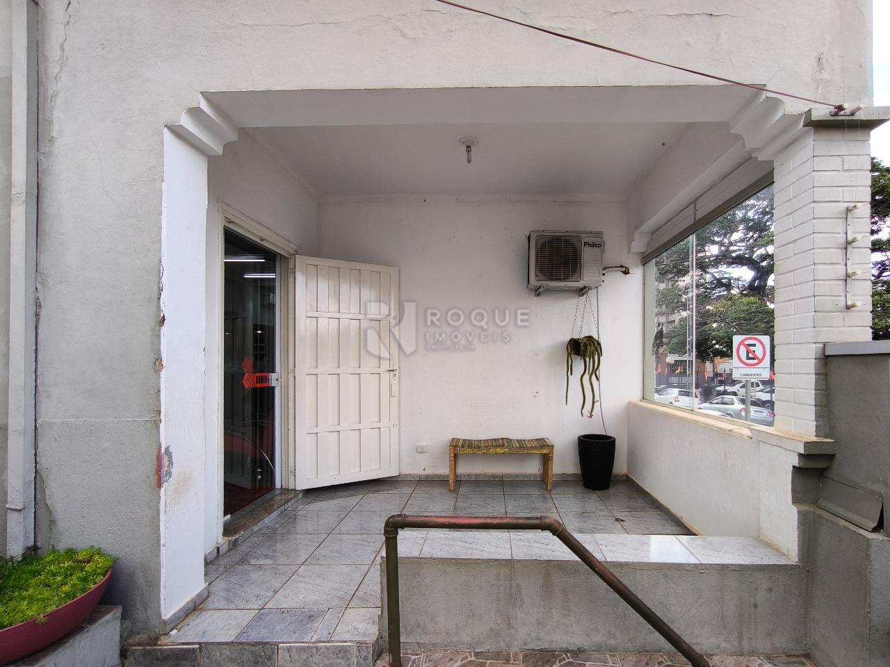 Casa Comercial à venda no bairro Centro: HALL DE ENTRADA