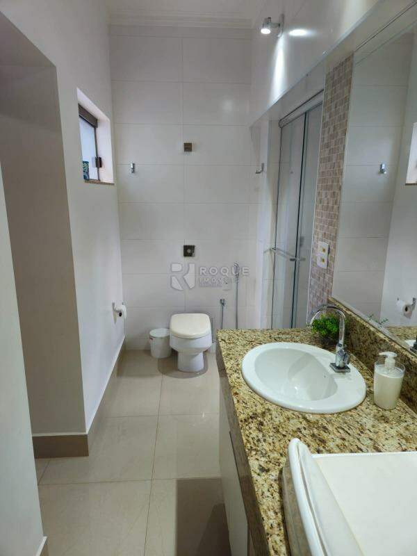 Casa Residencial à venda no bairro Jardim Bandeirantes: 