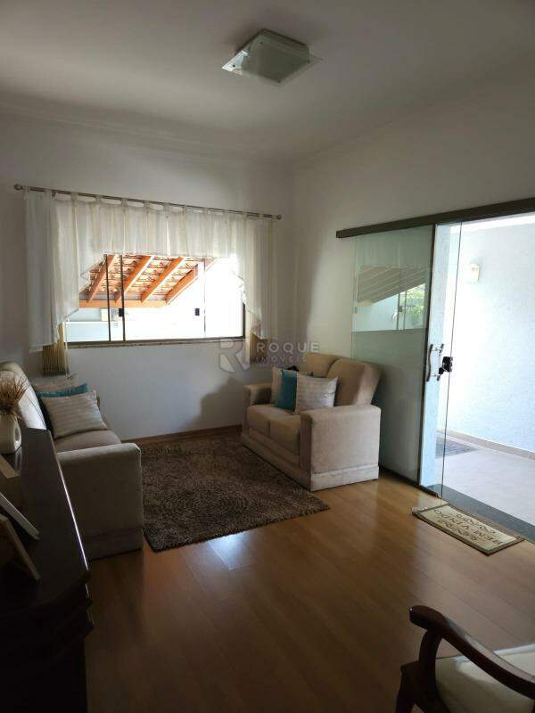 Casa Residencial à venda no bairro Jardim Bandeirantes: 
