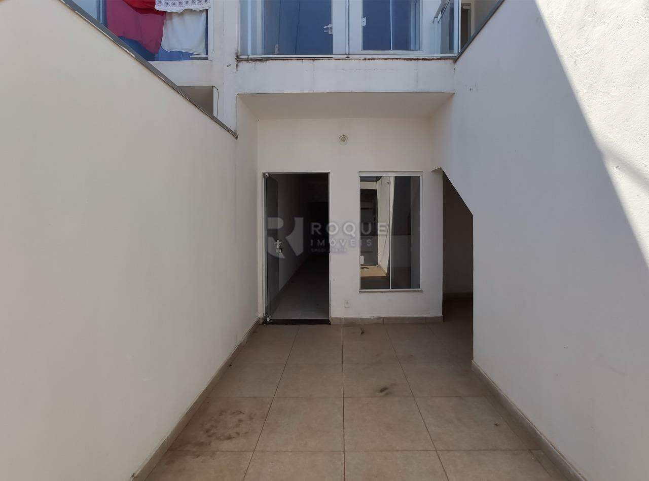 Casa Residencial para aluguel no bairro Residencial Palmeira Real: Garagem 