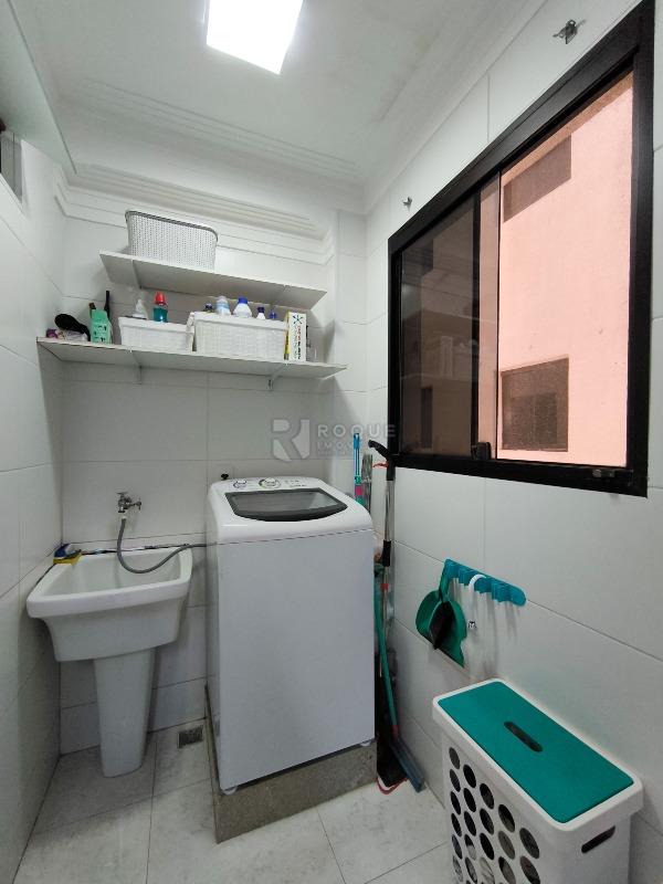 Apartamento à venda no bairro Jardim Ouro Verde: LAVANDERIA