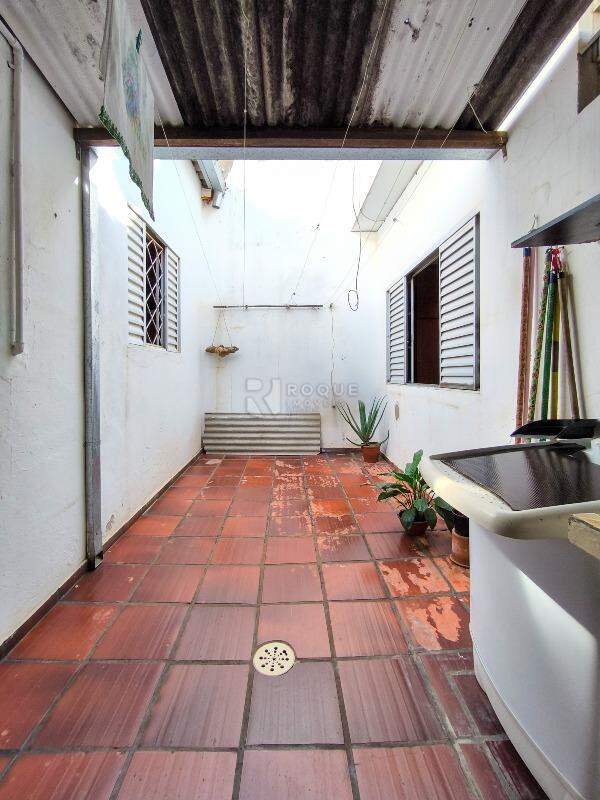 Casa Residencial à venda no bairro Vila Paulista: QUINTAL