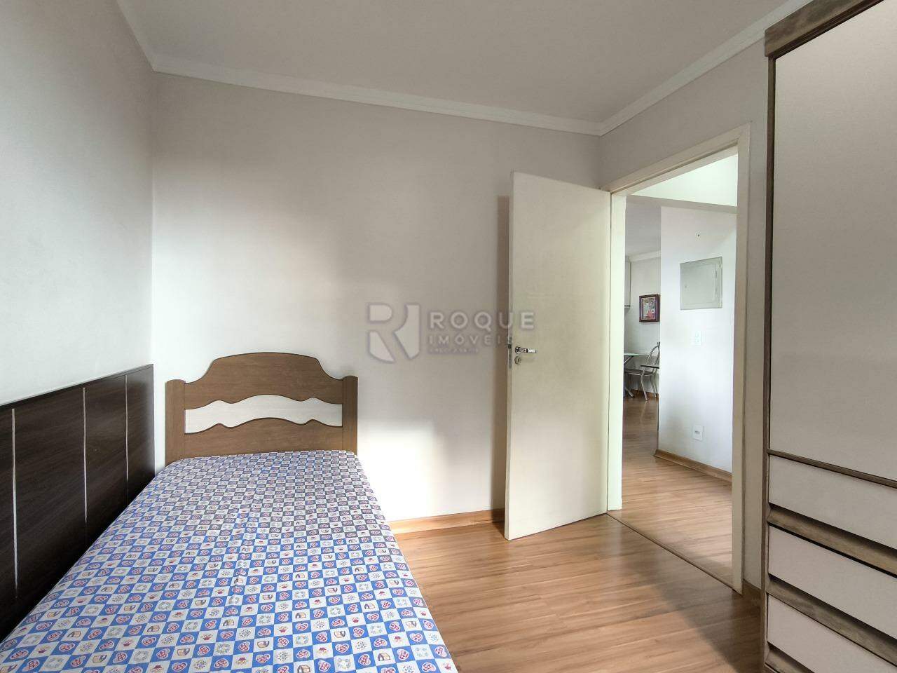 Apartamento à venda no bairro Chácaras Antonieta: DORMITÓRIO 1