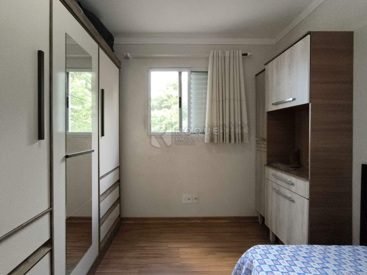 Apartamento à venda no bairro Chácaras Antonieta: DORMITÓRIO 1