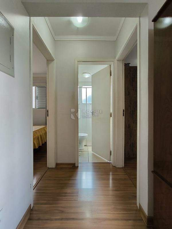 Apartamento à venda no bairro Chácaras Antonieta: ÁREA DE CIRCULAÇÃO