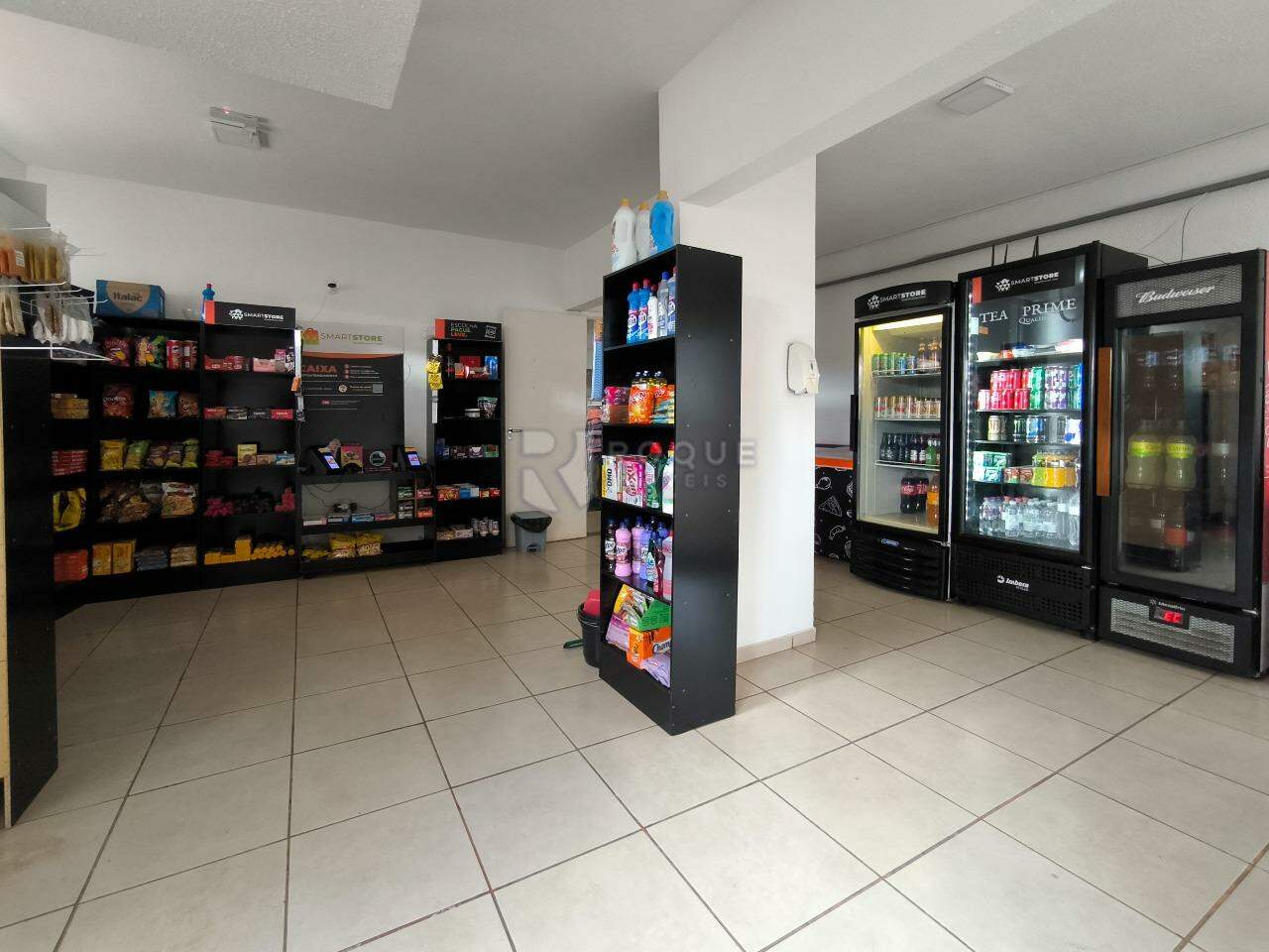Apartamento à venda no bairro Chácaras Antonieta: MERCADO