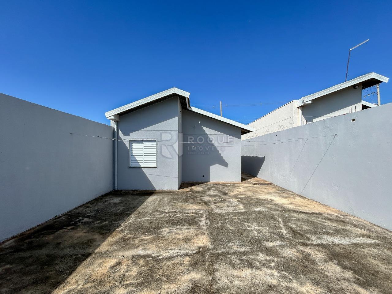 Casa Residencial para aluguel no bairro Jardim Primavera: Fundo 