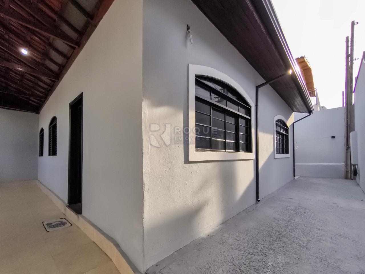 Casa Residencial à venda no bairro Jardim Ouro Verde: FRENTE