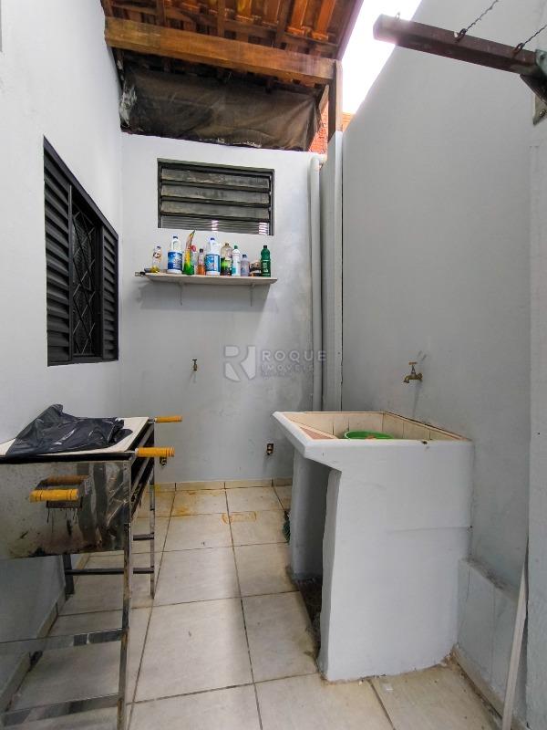 Casa Residencial à venda no bairro Jardim Ouro Verde: LAVANDERIA