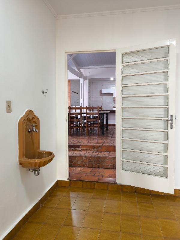 Casa Residencial à venda no bairro Vila Claudia: ACESSO ÁREA GOURMET