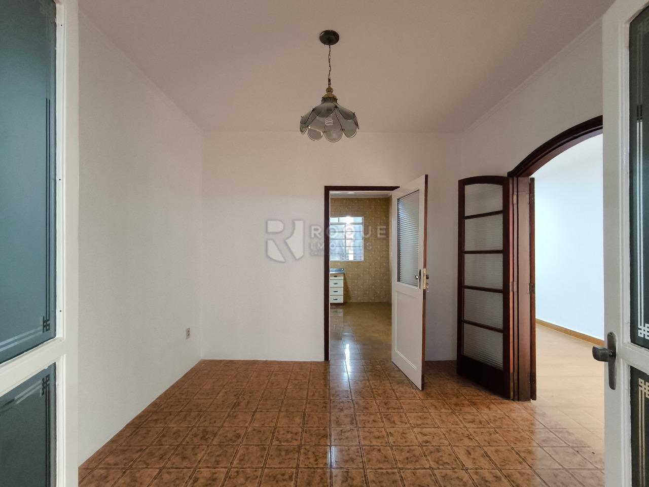 Casa Residencial à venda no bairro Vila Claudia: COPA