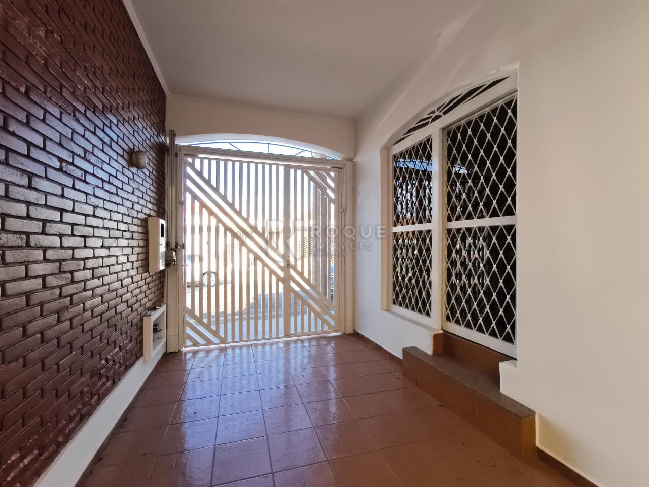 Casa Residencial à venda no bairro Vila Claudia: GARAGEM