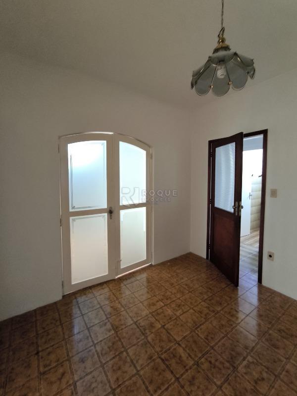 Casa Residencial à venda no bairro Vila Claudia: COPA