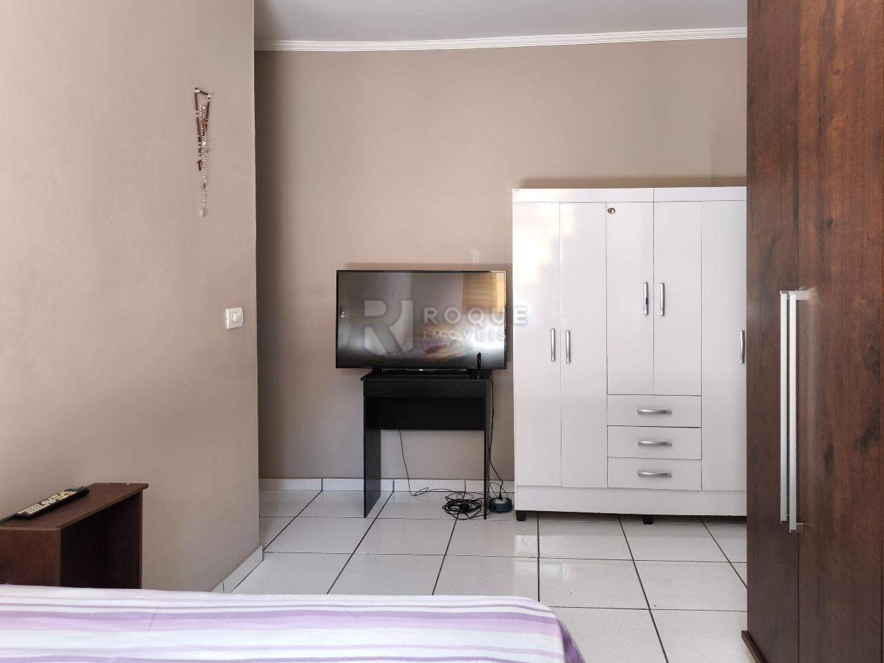 Casa Residencial à venda no bairro Jardim Gustavo Pecinini: DORMITÓRIO 1