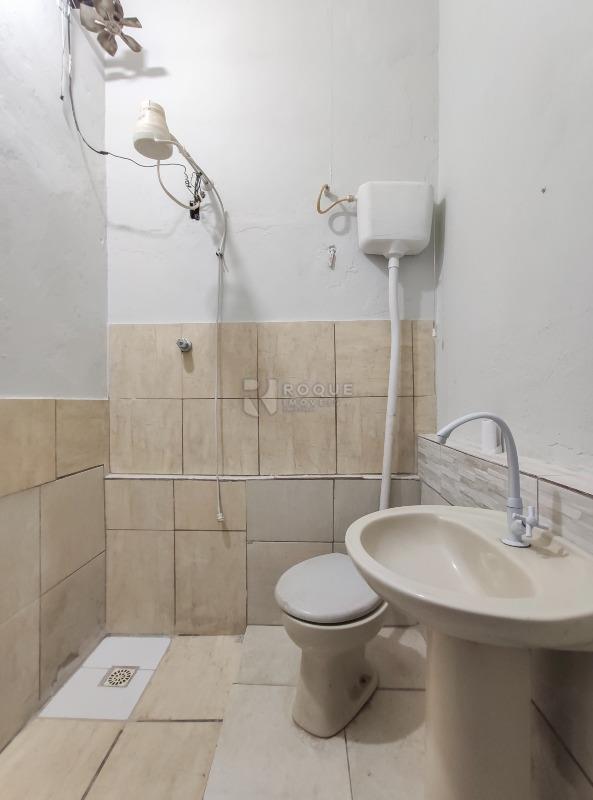 Salão para aluguel no bairro Jardim Vista Alegre: WC social 