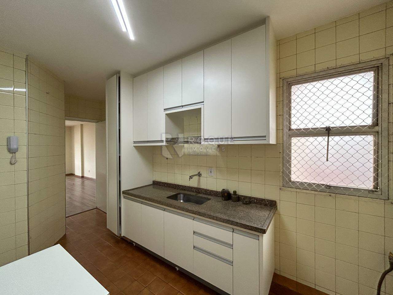 Apartamento para aluguel no bairro Centro: Cozinha