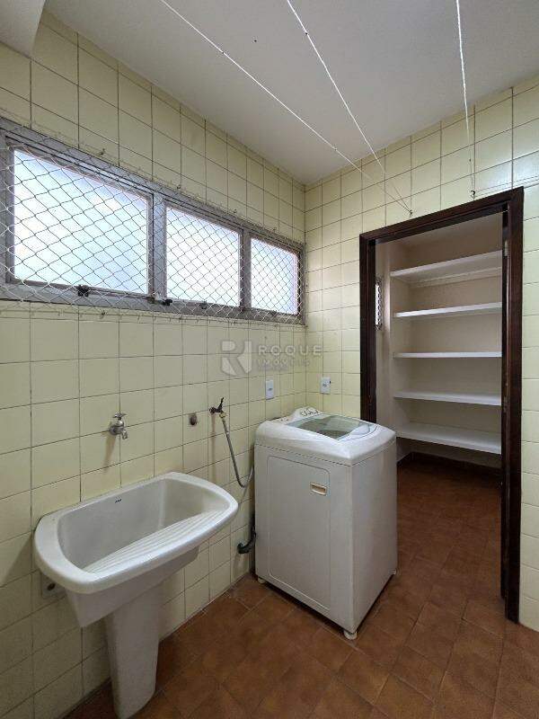 Apartamento para aluguel no bairro Centro: Área de serviço