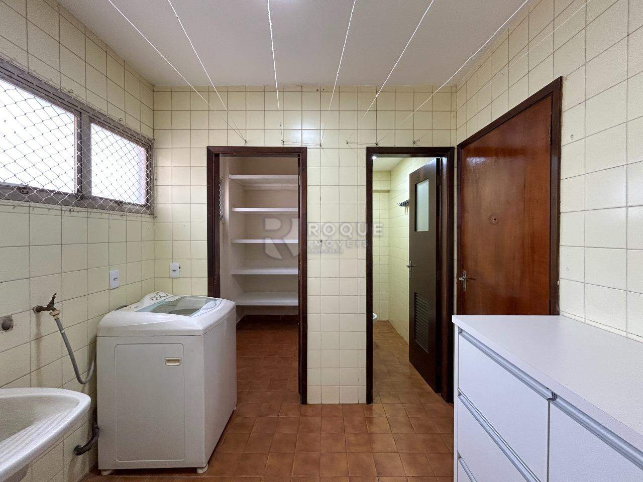 Apartamento para aluguel no bairro Centro: Área de serviço