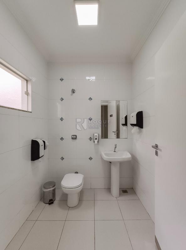 Salas/Conjuntos para aluguel no bairro Vila Independência: WC social 1 em comum 