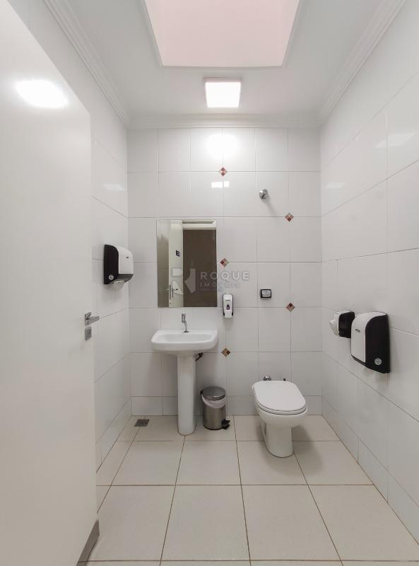 Salas/Conjuntos para aluguel no bairro Vila Independência: WC social 2 em comum 