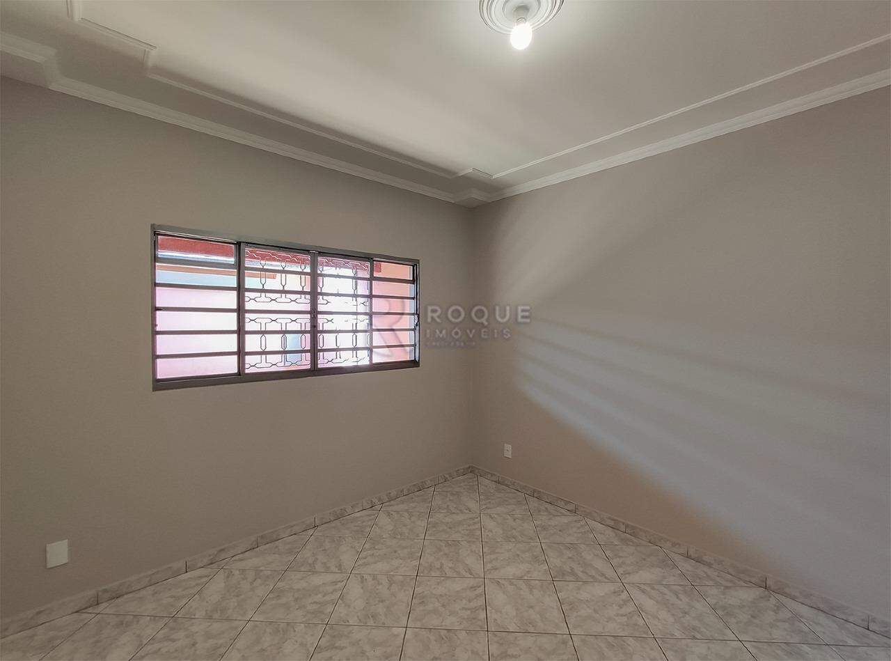 Casa Residencial à venda no bairro Jardim São Lourenço: Sala