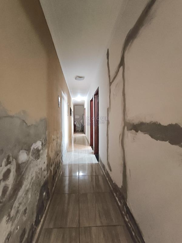 Casa Residencial à venda no bairro Parque das Nações: CORREDOR INTERNO