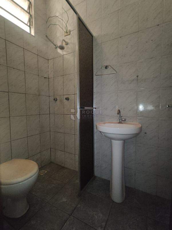 Casa Residencial à venda no bairro Jardim Nova Suiça: Suíte