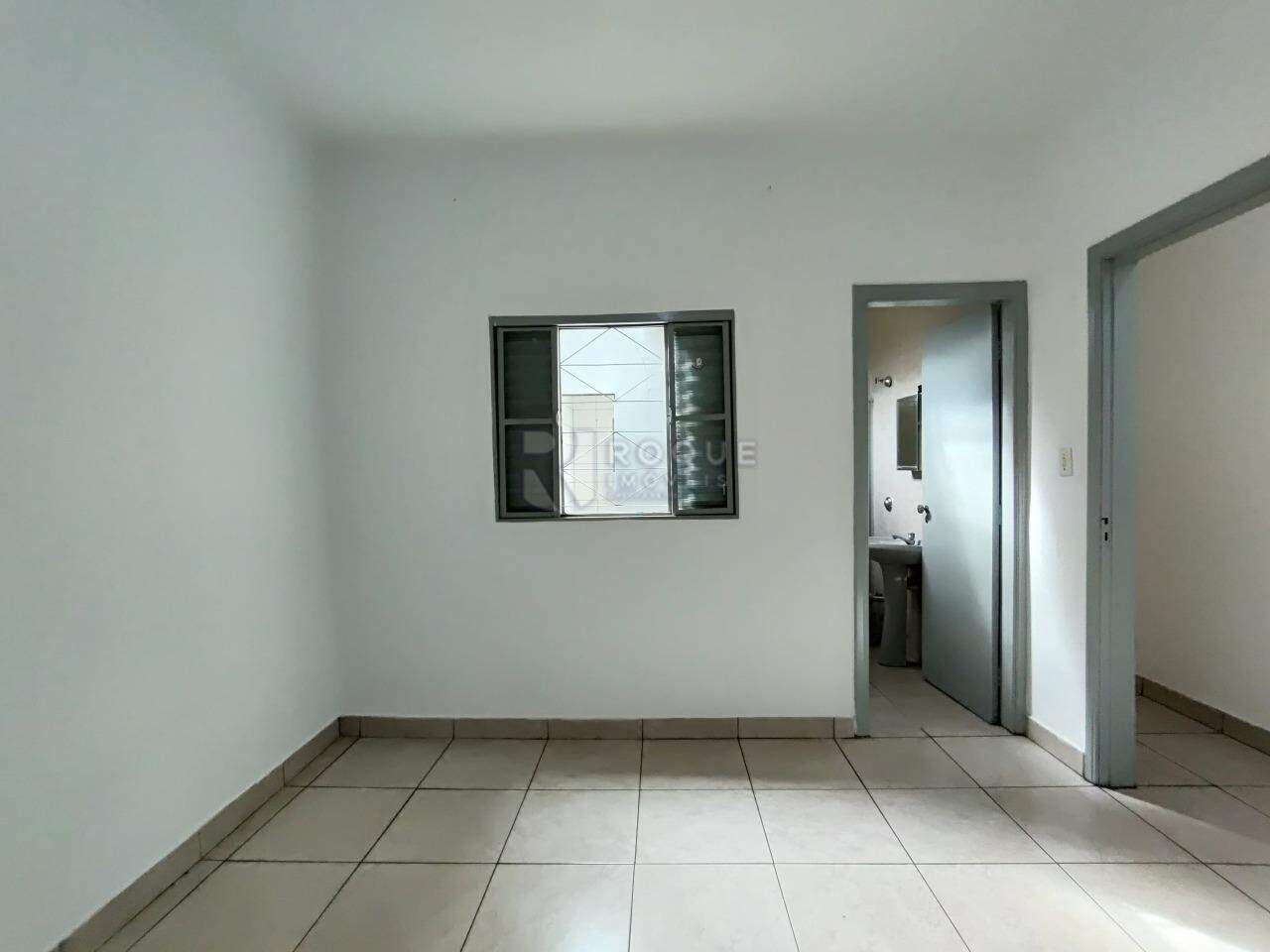 Casa Residencial para aluguel no bairro Boa Vista: Dormitório 03 suíte