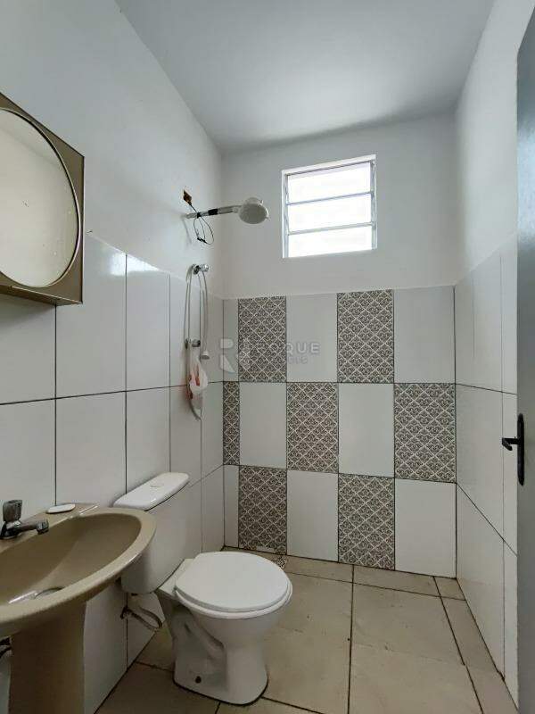 Casa Residencial para aluguel no bairro Boa Vista: Wc fundos